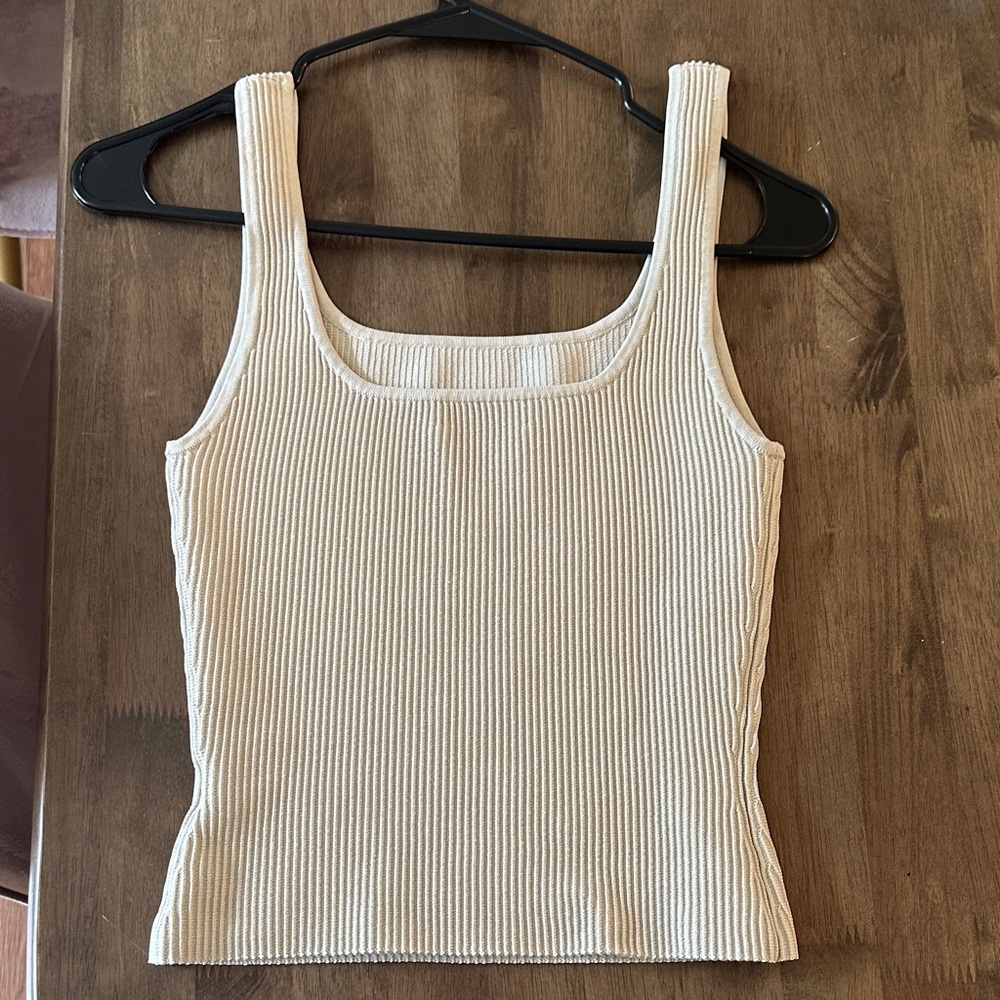 Babaton Ribbed Beige Tank Top - Picture 3 of 3
